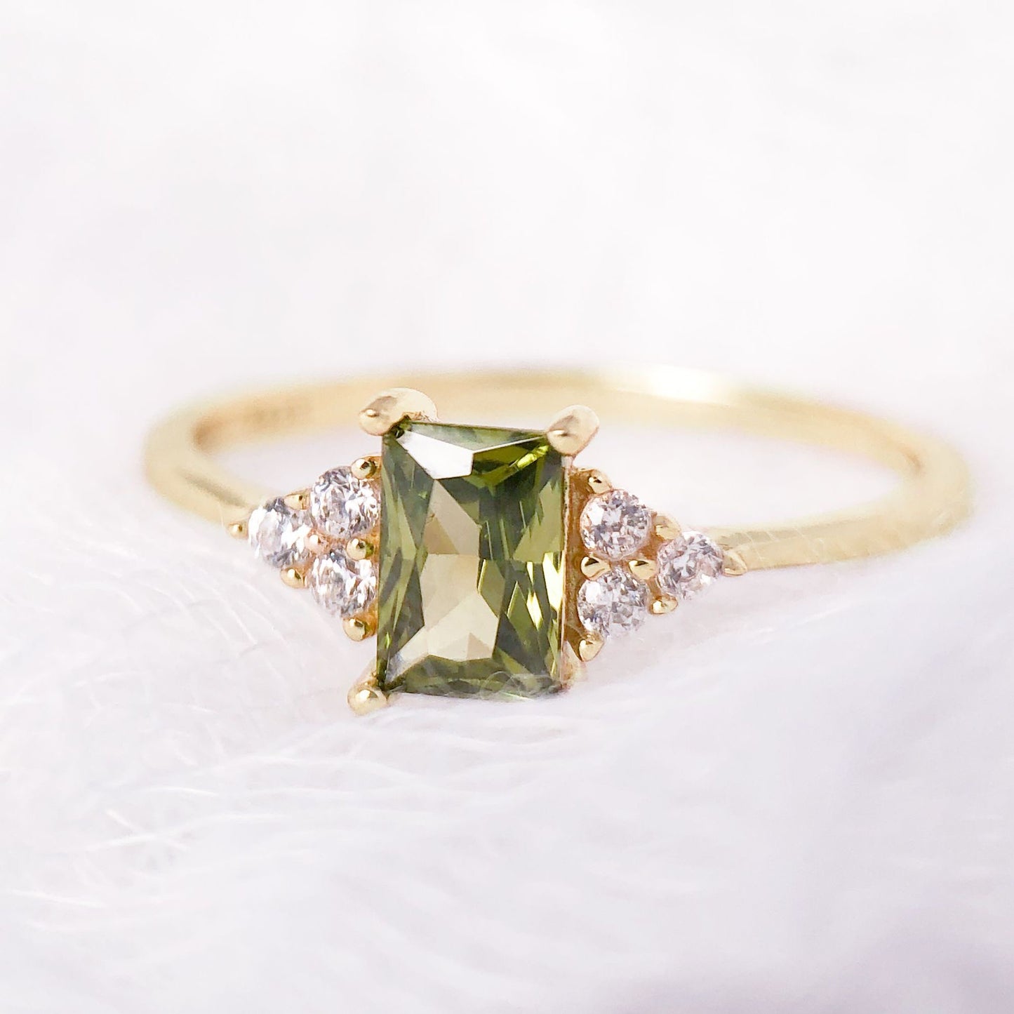 Elfe 18kt Gold-Plated Peridot Ring