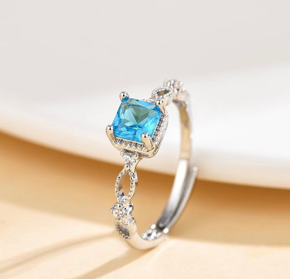 Dizzy Emerald/ Blue Topaz Thin Silver Ring