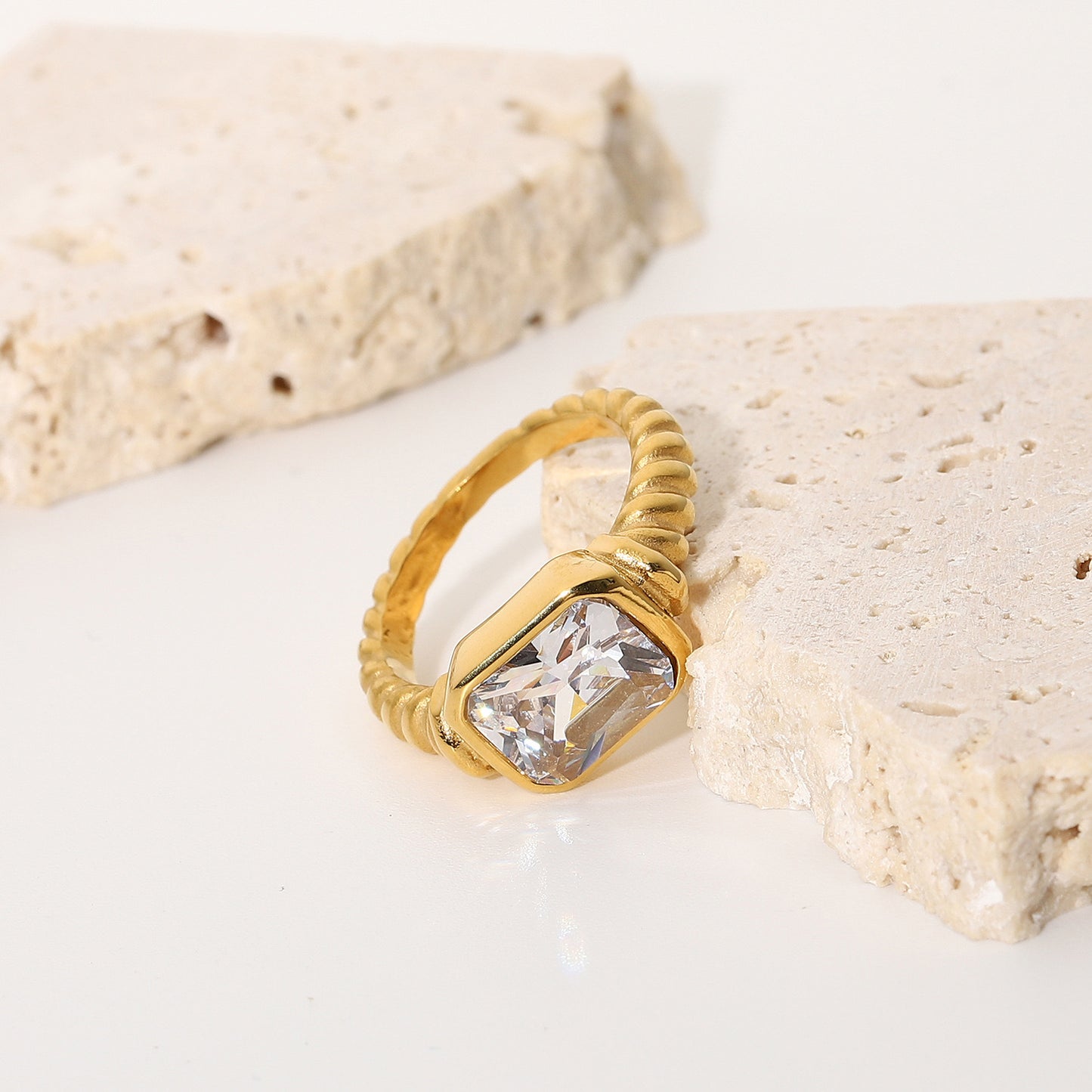 My Grandma Zirconia Gold Ring - Waterproof