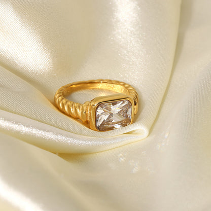 My Grandma Zirconia Gold Ring - Waterproof